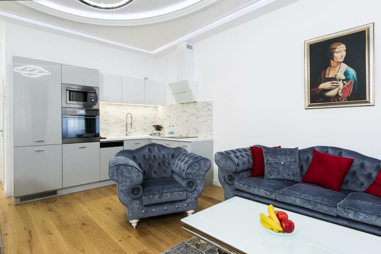 Old Town Cristal Apartment By Otium Cracovia Esterno foto