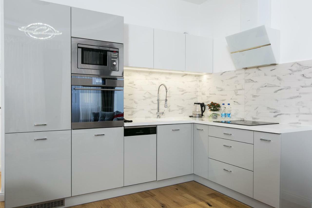 Old Town Cristal Apartment By Otium Cracovia Esterno foto