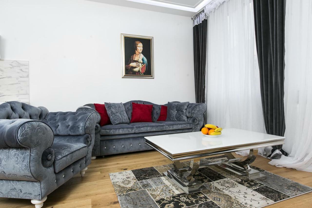 Old Town Cristal Apartment By Otium Cracovia Esterno foto